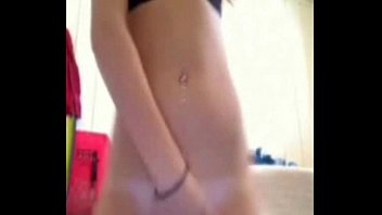 शरारती पत्नी ऐलिस xxx GIF